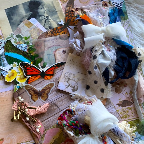 Mystery Junk Journal Ephemera Kit - Picture 2 of 8